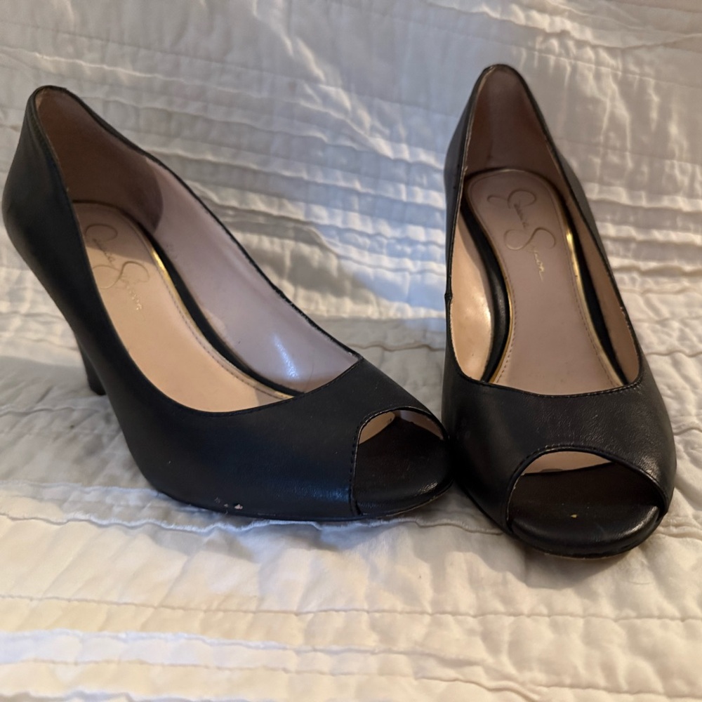 Jessica Simpson Black Peep-Toe Heels